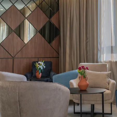 Monumenti Heritage Hotel&resort מלון פולה