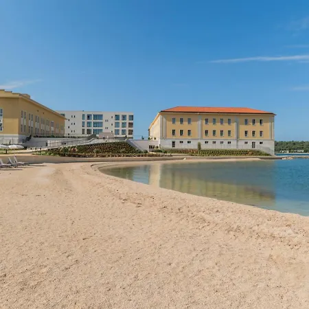 Monumenti Heritage Hotel&resort 5* 풀라