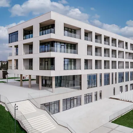 Monumenti Heritage Hotel&resort 5* Pula