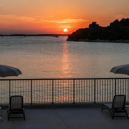 ホテル Monumenti Heritage Hotel&resort プーラ