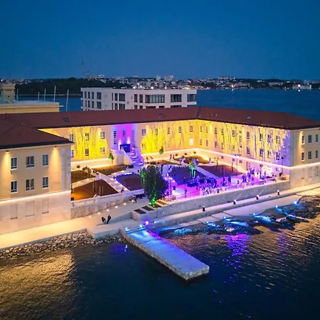 ホテル Monumenti Heritage Hotel&resort プーラ